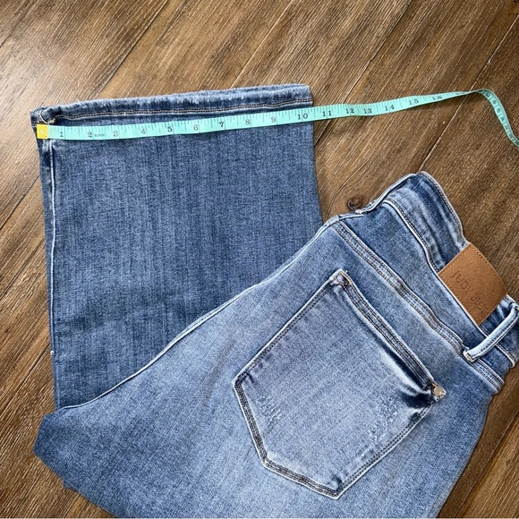 Judy Blue High Waist Wide Leg Jeans Medium Blue Stretch Whiskered - Picture 3 of 12
